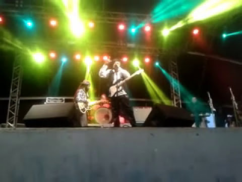 FAT STRING - Concrete Jungle - Live in Brazil na Cidade de Feira de Santana (Tributo a Bob) 2015