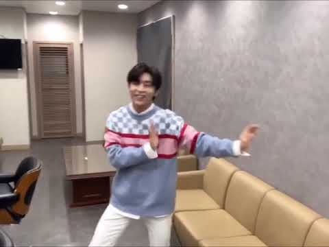 190428 Golden Child Y dances to Dalla Dalla (ITZY)