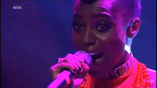 Morcheeba - Otherwise ( Live Cologne 2010 ).