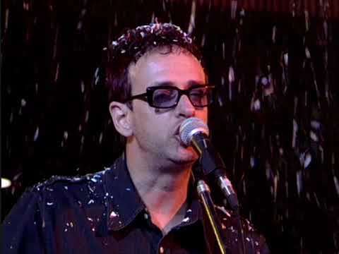 Llamen a Moe por Gustavo Cerati y Los Tres Chiflados - Estudio 1