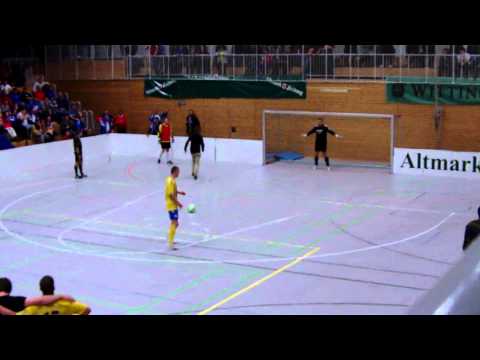 Altmark Masters'13 Halbfinale: Grün Weiß Potzehne - Medizin Uchtspringe