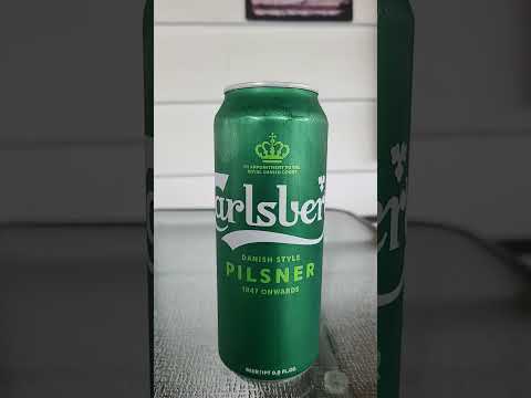Cracking Open a Carlsberg #Danish Style #Pilsner #beer #beercan