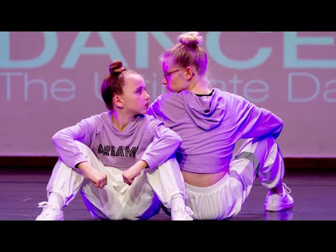 22-23 Qualifier 21 BE - Trix & Sara (Step By Step Huldenberg) // Dance Hall A2
