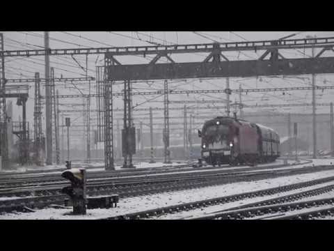 Zimní vlaky v Přerově - 30. 11. 2017 (Taurus, Šachovka)