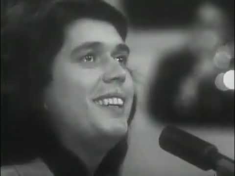 Portugal 74 75   O retrato do 25 de Abril