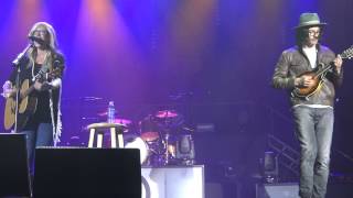 Ellie Holcomb w/ Brian Bunn Live in 4K: Marvelous Light (Augusta, ME - 4/26/15)