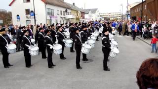 preview picture of video 'Bodø Paradekorps 17. mai 2012'