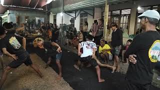 Download lagu janturan ebeg satria kenanga Laras Kemranjen karangsalam banyumas mp3