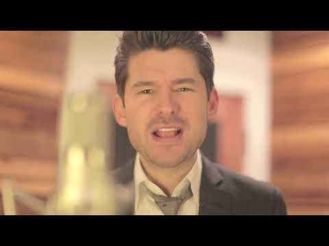 Matt Dusk  The Max River Band perform songs by Serena Ryder, Drake, David Myles, Robin Thicke