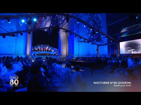 Saehyun Kim | CHOPIN Nocturne N°20 | « Le concert de la paix » à l'Arc de Triomphe