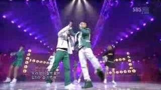 Download lagu Mighty Mouth ft. Son Dambi - Family (Inkigayo 31.11.2008) mp3 Download lagu Mighty Mouth ft. Son Dambi - Family (Inkigayo 31.11.2008) mp3