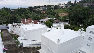 Кладбище в Коста-Рике, захоронения в склепах