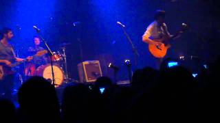 Puggy - Chez Madame Louise (accoustique pb technique) - Live @ Splendid de Lille 19-03-11