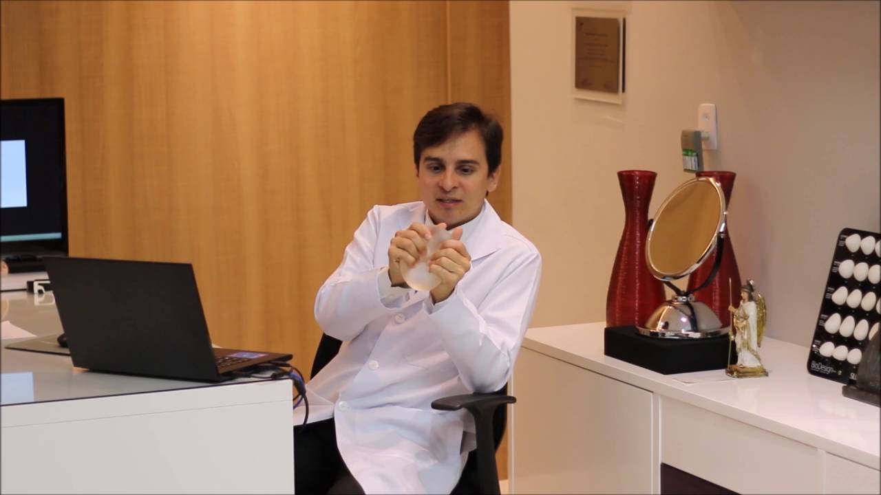 Complicações com prótese de silicone de mama