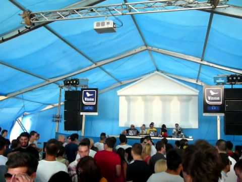 Phil Weeks @ House Gangster stage, Sunwaves 10, Romania (13.08.2011)