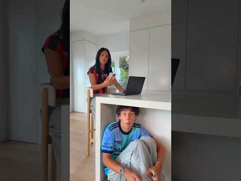 NOTIFICATION PRANK ON MY GIRLFRIEND! 🤣😱🥰 #shorts #funny