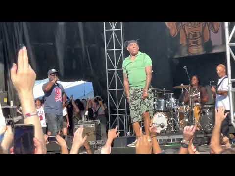 Coolio - Gangsta’s Paradise (His final performance in concert @ Riot Fest