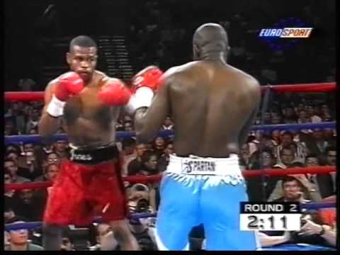 MIke McCallum vs Roy Jones Jr.