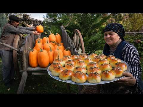 Cozy Pumpkin Baking – Fluffy Buns Fresh from the Oven 🔥🎃