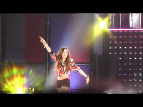 [Fancam] 120407 T-ARA - Roly Poly @ KMW 2012 [Hyomin & Jiyeon Focus]