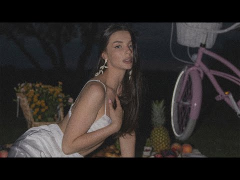 ALICJA MALEC - PROSZĘ (Official Music Video)
