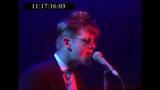 Madness ~ Tomorrow's Dream (The Tube 1983)