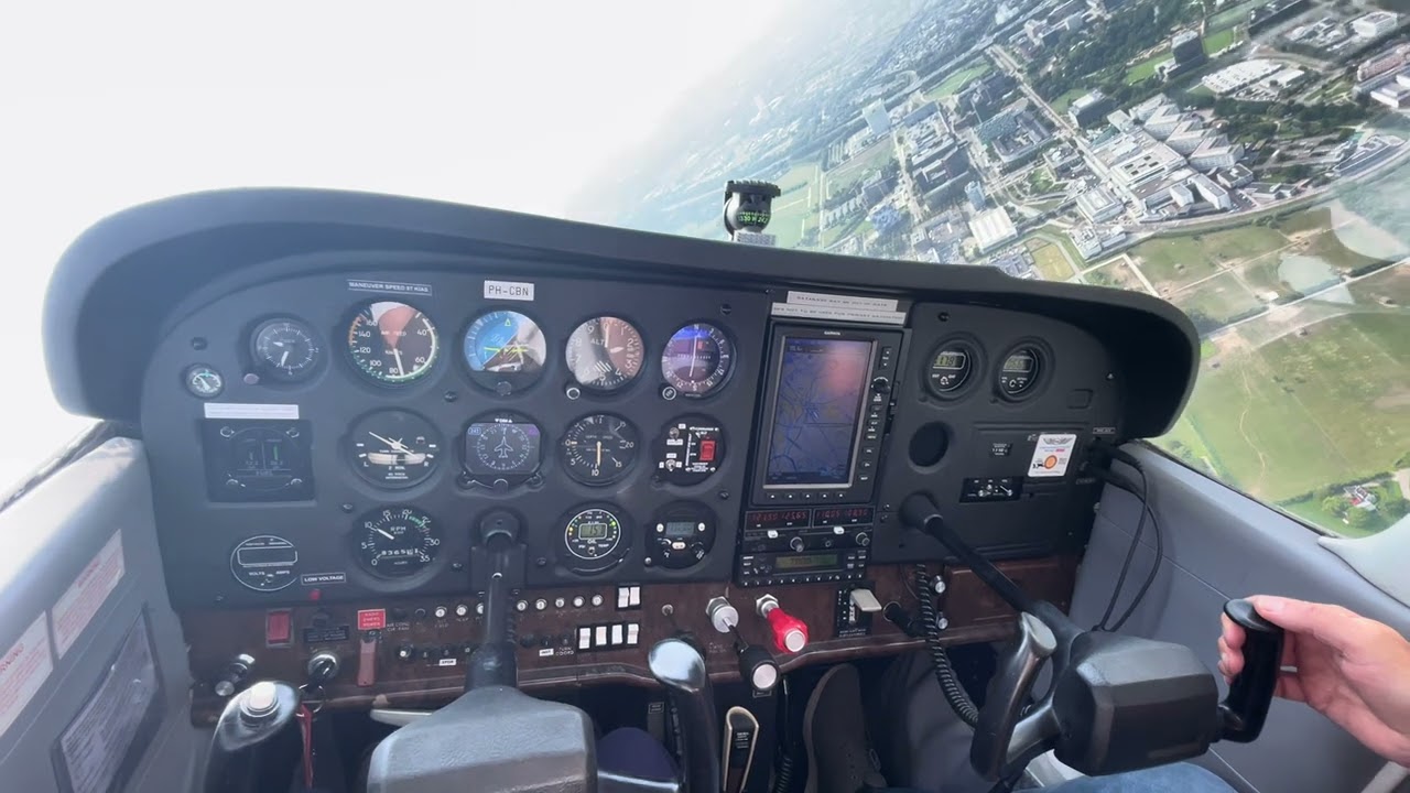 PH-VHD Vliegschool Hilversum