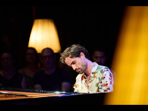 Nitai Hershkovits - "Three Gates"  @ musig im pflegidach, Muri