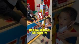 Download lagu Ice cream eating drama everyone panics ⁉️ mp3 Download lagu Ice cream eating drama everyone panics ⁉️ mp3