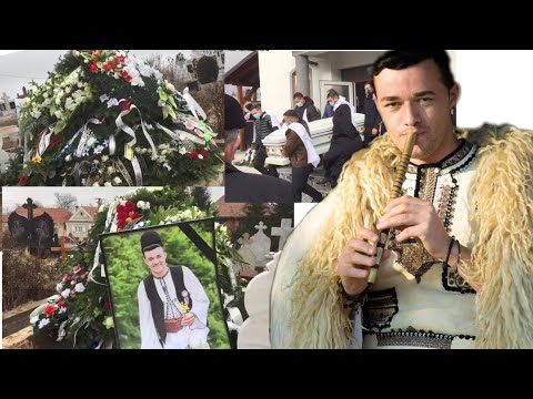 DUMITRU STROIE A FOST CONDUS PE ULTIMUL DRUM. MORMÂNTUL A FOST ACOPERIT CU UN MUNTE DE FLORI