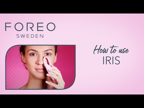 Video FOREO IRIS™ Illuminating Eye Massager Magenta
