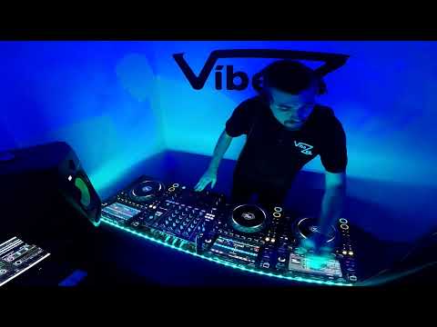 Vibezee - Drum & Bass Mix 9 (Liquid & Dancefloor)