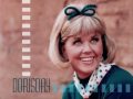 DORIS DAY singing SLEEPY LAGOON 1960