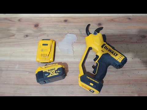 Аккумуляторные садовые ножницы DeWALT DCMPP568N - секатор