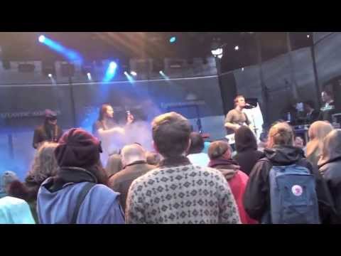 SAKARIS - Brace Myself Live @ G! (clip)
