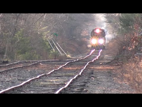Worst railroad tracks in SE Massachusetts? Ex-Bay Colony Watuppa Branch - 1/15/2026