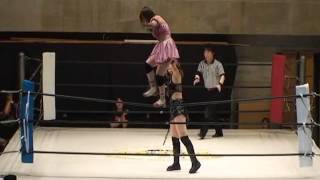 Download lagu Takako Inoue vs  Sakura Hirota 1 mp3