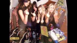 The Donnas - Christmas Wrapping