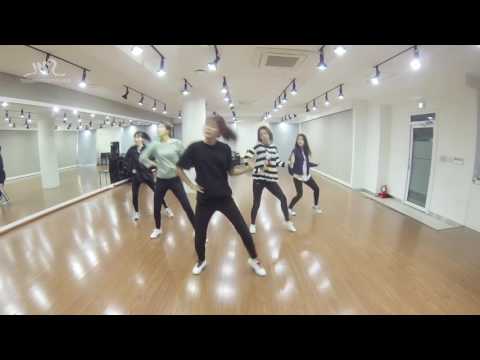 [mirrored & 50% slowed] RED VELVET - ROOKIE Dance Practice Video