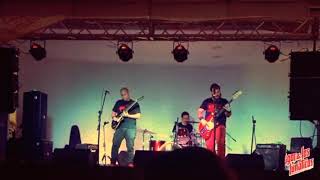 Music video thumbnail preview for Igor \u0026 Los Lunaticos - La muerte by Igor & Los Lunaticos