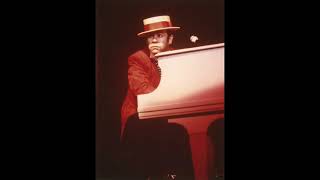 3. Li&#39;l &#39;Frigerator (Elton John - Live In St. Paul: 9/18/1984)
