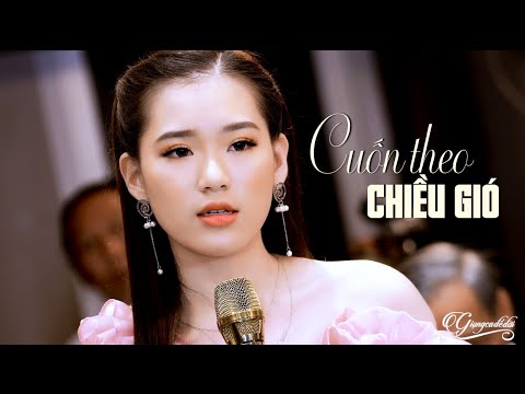 Thể hiện bởi Khánh Linh