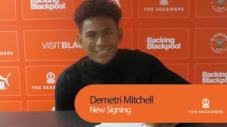 Download lagu New Signing | Demetri Mitchell mp3 Download lagu New Signing | Demetri Mitchell mp3