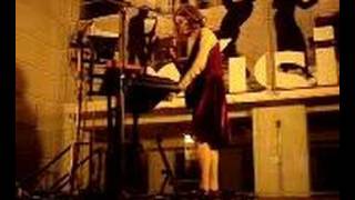 Juana Molina - ¿Quién? (Live) - Porto Alegre