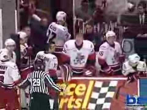 Frederik Cabana vs Trevor Gillies