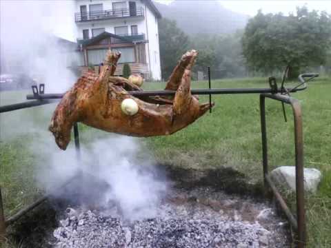 PENSIUNEA KATHARINA Bran-cazare bran moeciu.wmv