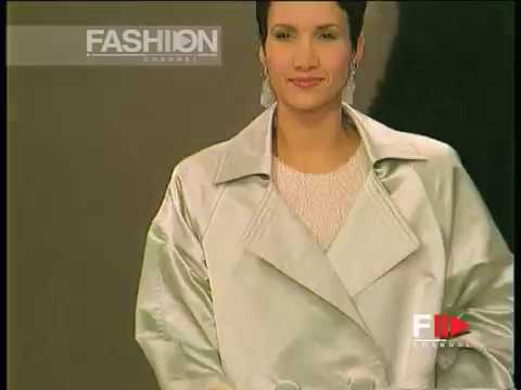 "Oscar de la Renta" Spring Summer 1995 New York 4 of 7 pret a porter woman by FashionChannel