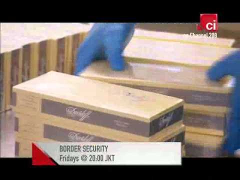 Thumbnail of the video: TV Trailer Border Security