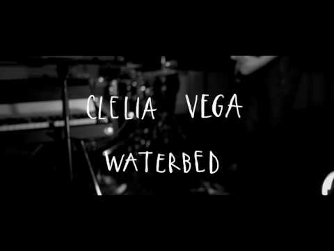 clelia vega - Waterbed