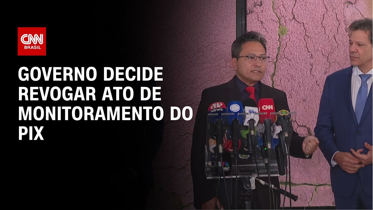 Governo decide revogar ato de monitoramento do Pix | CNN 360°